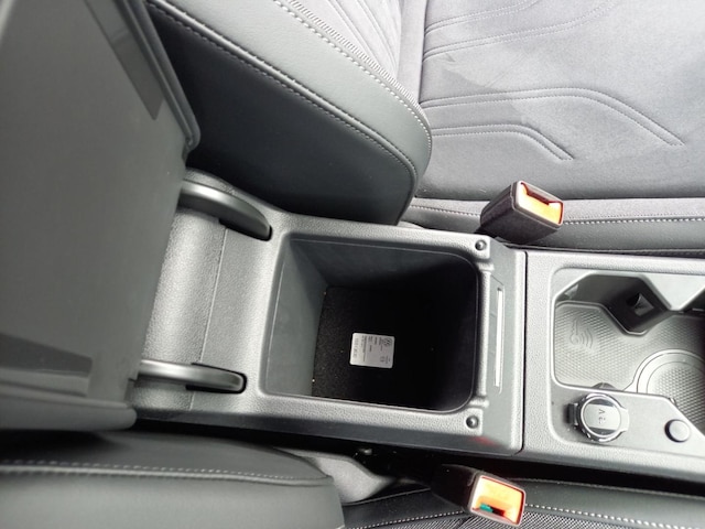 Volkswagen Golf DSG Golf VIII Style