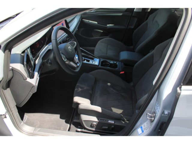 Volkswagen Golf 1.5 eTSI Style Variant