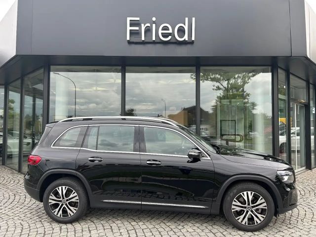 Mercedes-Benz GLB 200 GLB 200 d