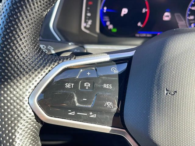 Volkswagen Tiguan 2.0 TDI R-Line