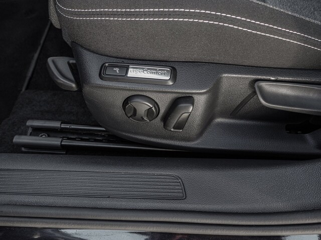 Volkswagen Passat 1.5 TSI DSG Variant