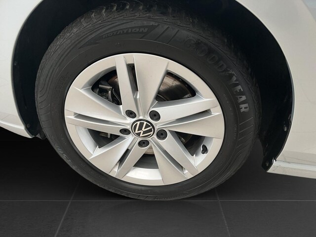 Volkswagen Golf 2.0 TDI DSG Life Variant