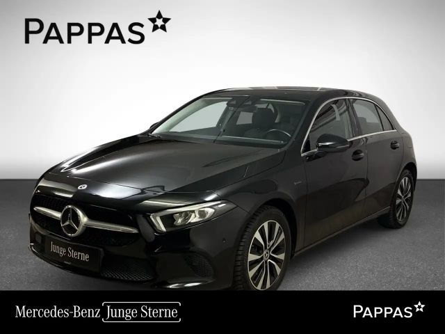 Mercedes-Benz A 250 A 250 e Hatchback
