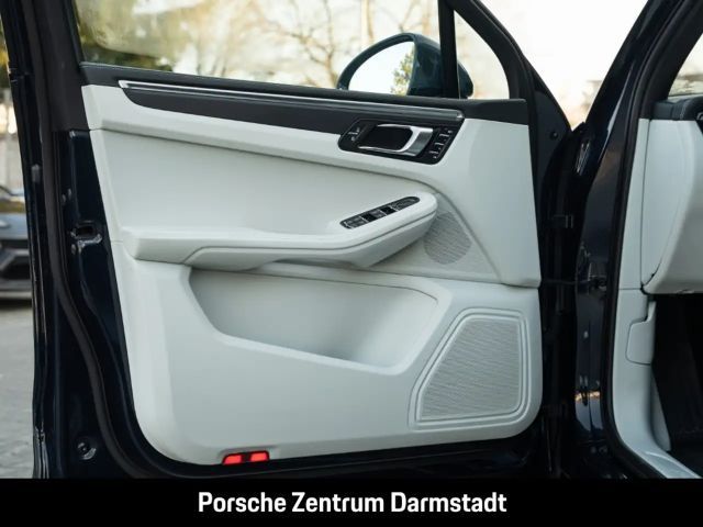 Porsche Macan Standheizung Surround-View Luftfederung