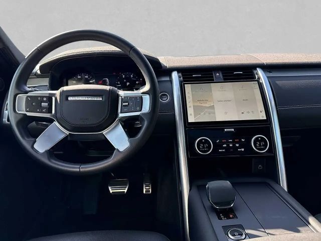 Land Rover Discovery D300 Dynamic HSE