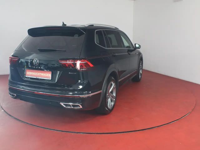 Volkswagen Tiguan 2.0 TSI Allspace R-Line