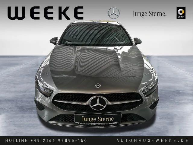 Mercedes-Benz A 180 Progressive