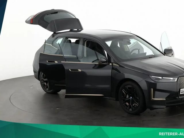 BMW iX xDrive40