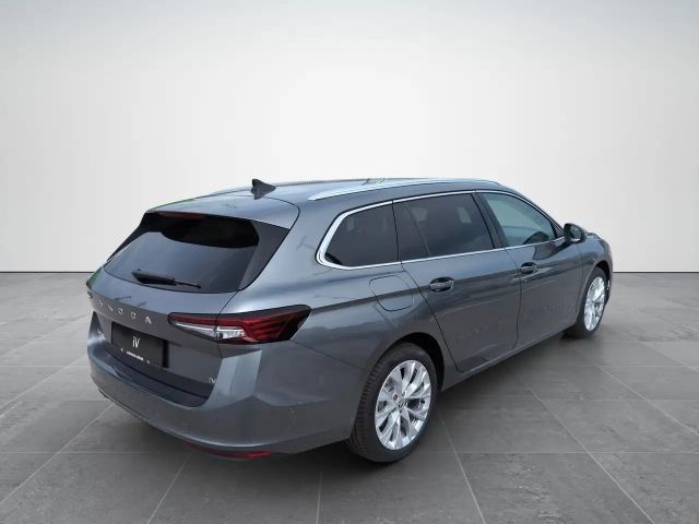 Skoda Superb Selection iV