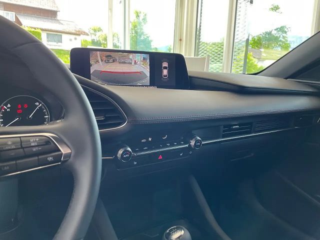 Mazda 3 Homura SkyActiv e-Skyactiv