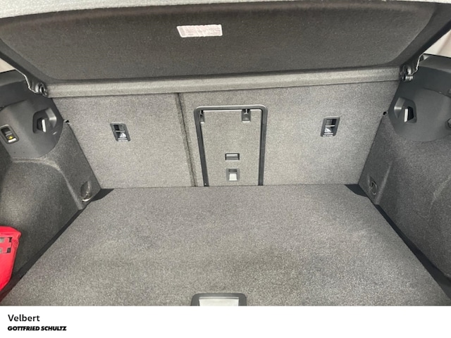 Volkswagen Golf 1.5 eTSI Life