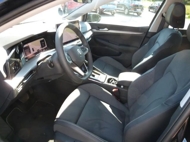 Volkswagen Golf 1.5 eTSI DSG Style