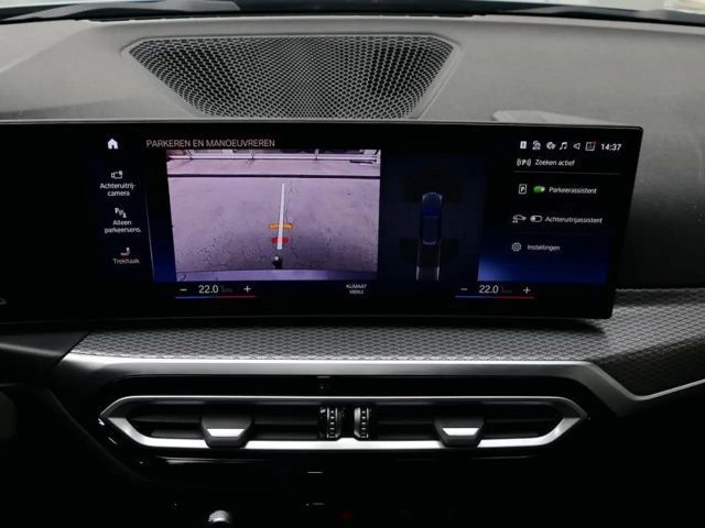 BMW 330 330e M-Sport Touring