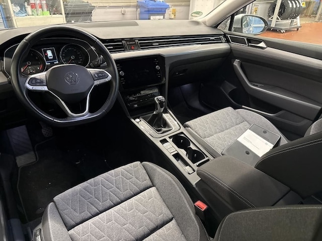 Volkswagen Passat 1.5 TSI Business Variant