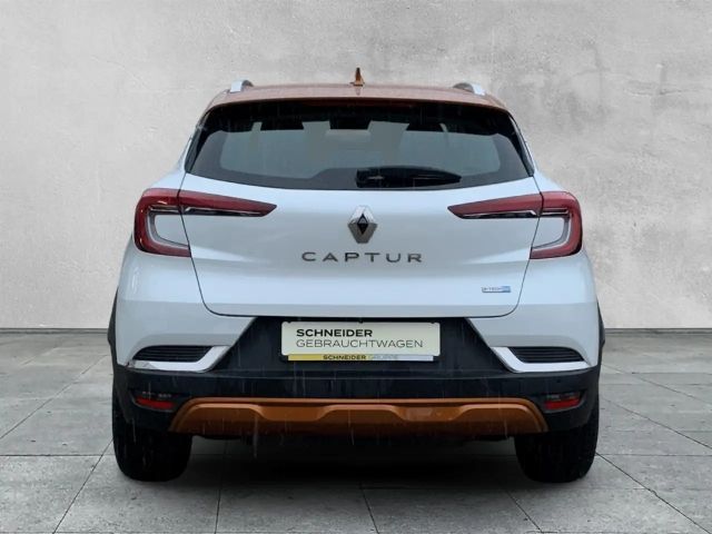 Renault Captur Hybrid Intens