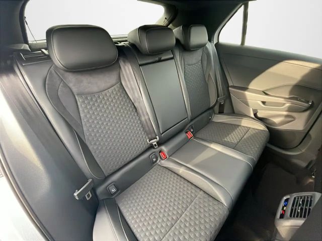 Volkswagen T-Roc 1.5 eTSI DSG R-Line