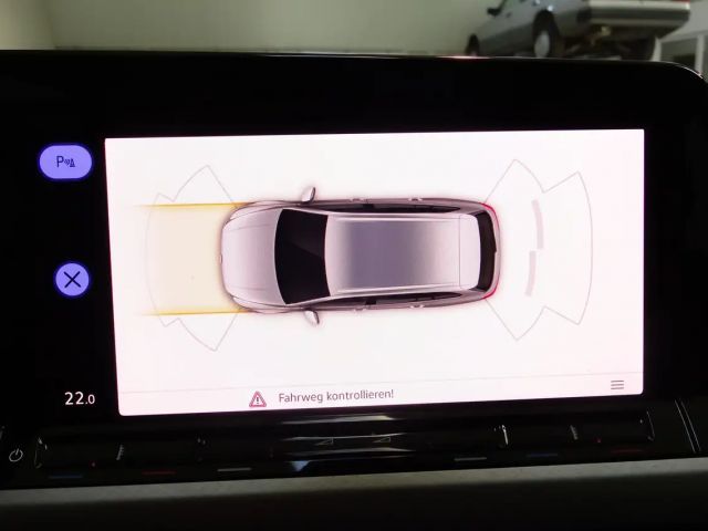 Volkswagen Golf Life Variant