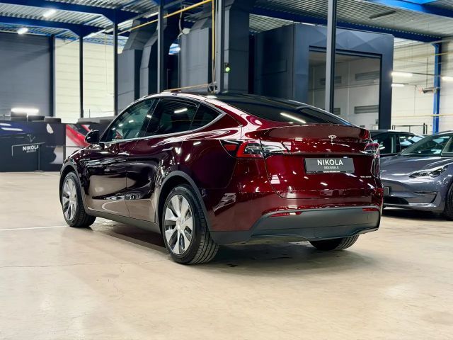 Tesla Model Y Dual Motor Long Range