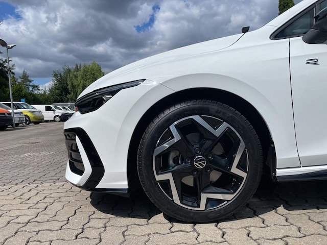 Volkswagen Golf DSG R-Line