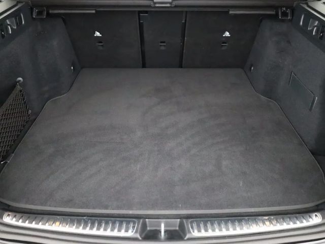 Mercedes-Benz C 200 AVANTGARDE C 200 d Estate