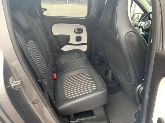 Renault Twingo E-Tech Techno