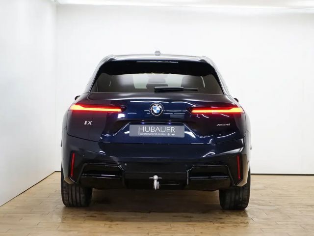 BMW iX xDrive45