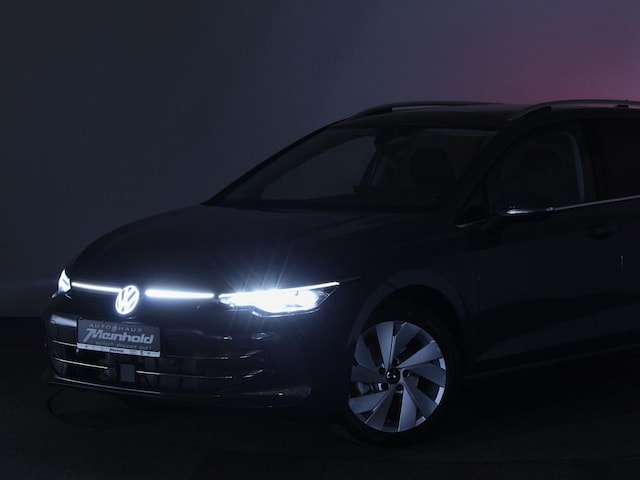 Volkswagen Golf 1.5 eTSI DSG Style Variant