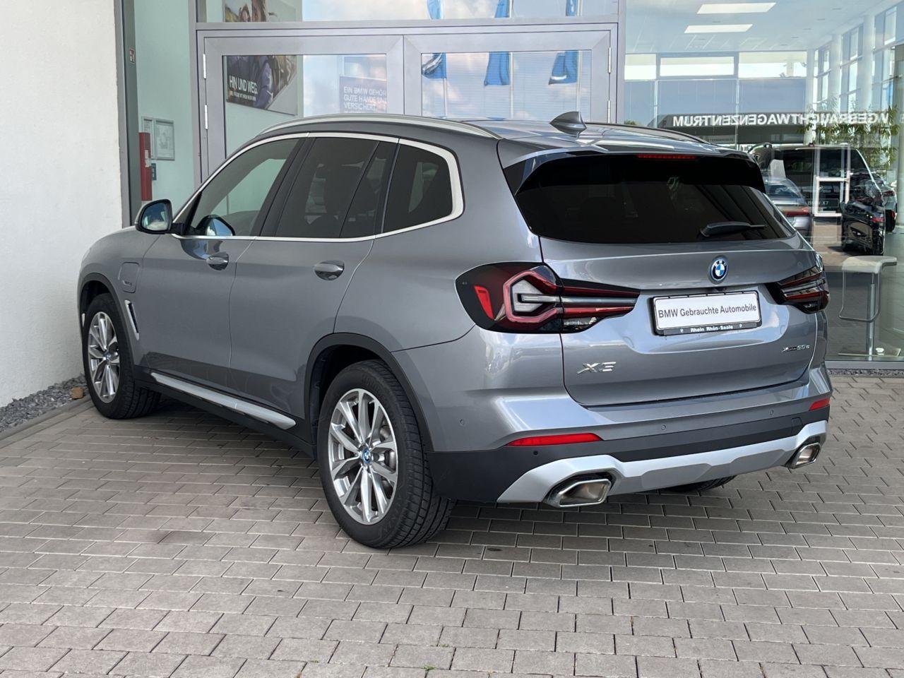 BMW X3 xDrive30e
