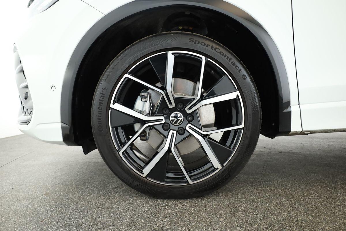 Volkswagen Tiguan 2.0 TSI DSG IQ.Drive R-Line