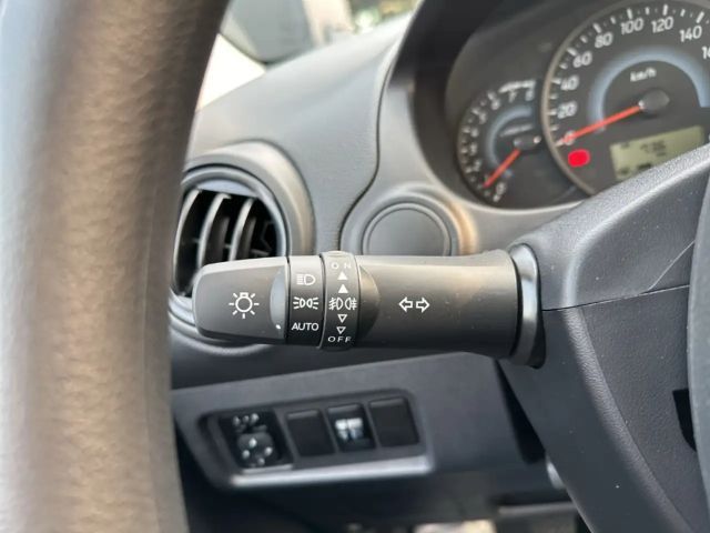 Mitsubishi Space Star Star