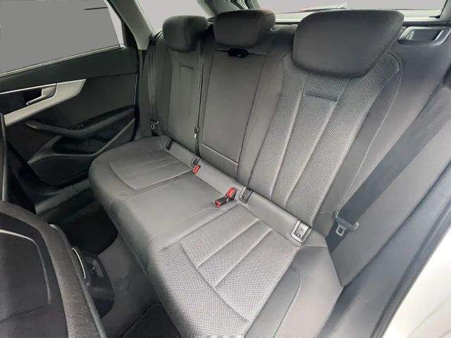 Audi A4 40 TFSI
