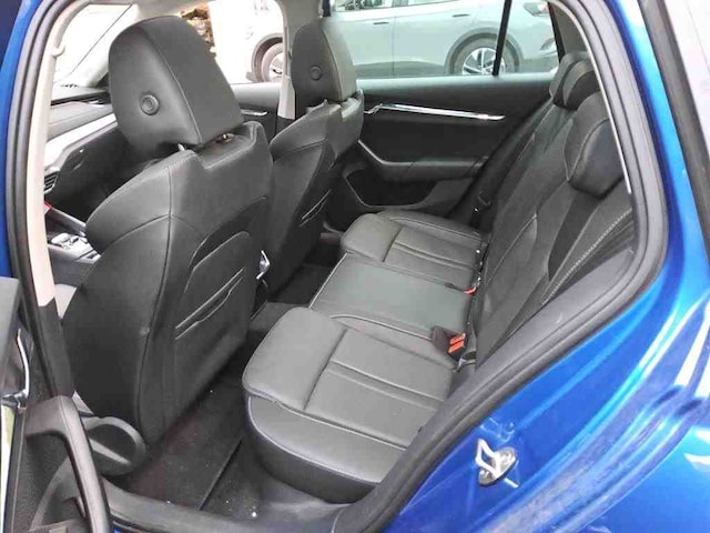 Skoda Octavia 2.0 TDI Combi Style Style