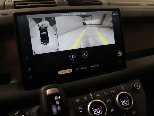 Land Rover Defender 110 D300 Dynamic SE