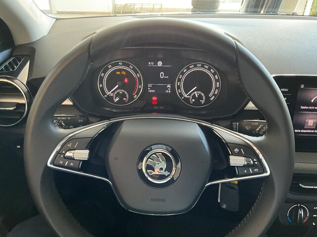 Skoda Fabia FABIA        AMB  TS81/1.0 M6F