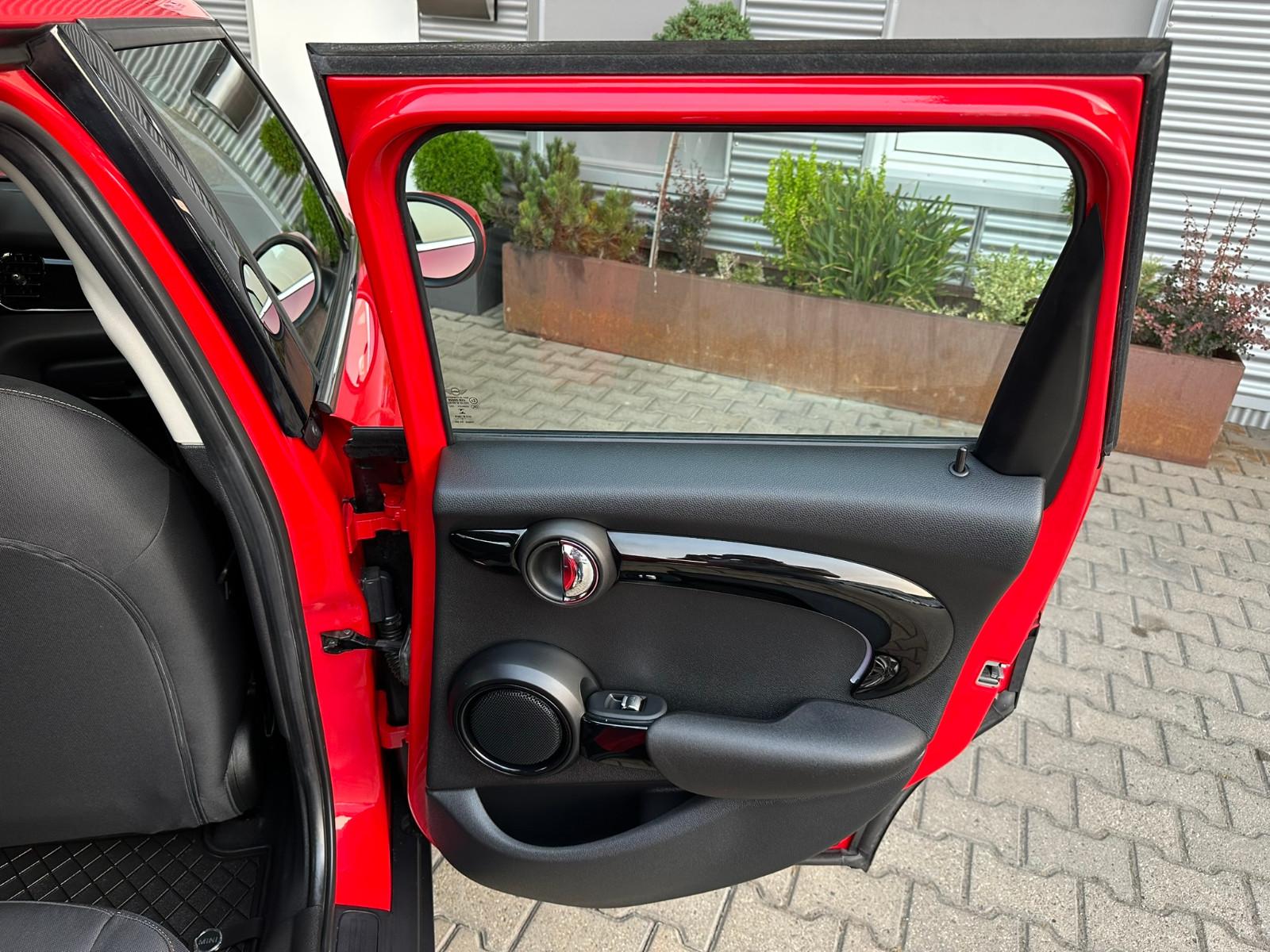 MINI Cooper 1.5T Automatik*Navi*LED*Kamera*SHz*AC*DAB