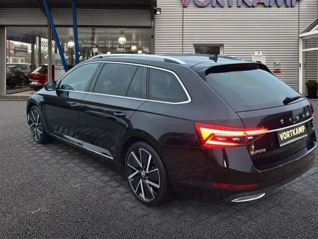 Skoda Superb Combi iV