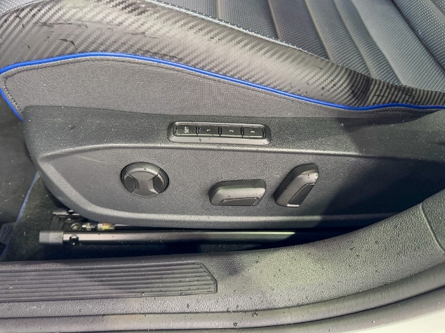 Volkswagen Golf 2.0 TSI DSG Golf VIII