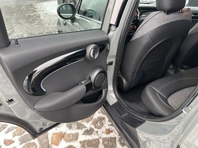 MINI Cooper S 5-deurs