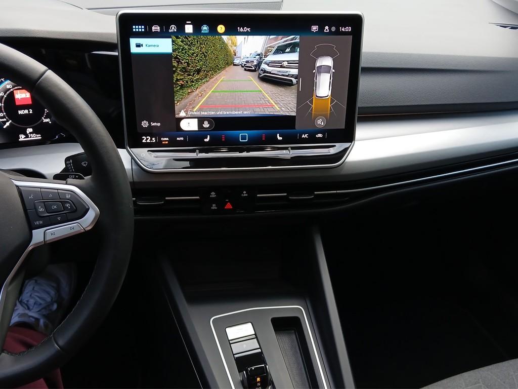 Volkswagen Golf 1.5 eTSI DSG Golf VIII Life