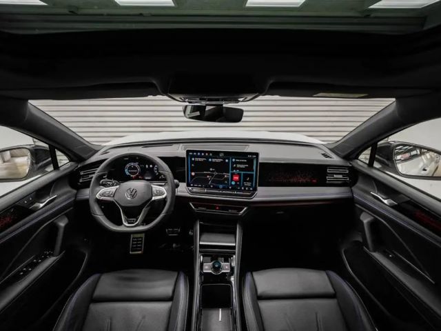 Volkswagen Tiguan 4Motion DSG R-Line