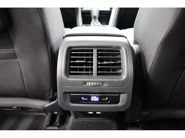 Volkswagen Touran 1.5 TSI DSG R-Line