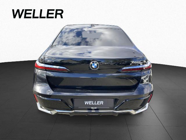 BMW 740 740d M-Sport Sedan xDrive