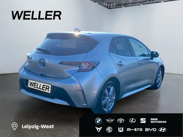 Toyota Corolla Hybride Team D