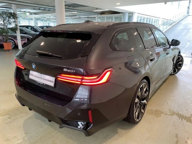 BMW 520 520i M-Sport Touring