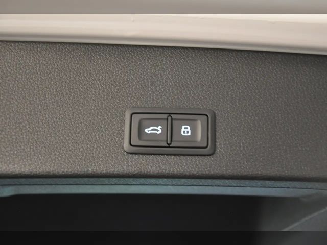 Audi Q2 30 TFSI S-Line