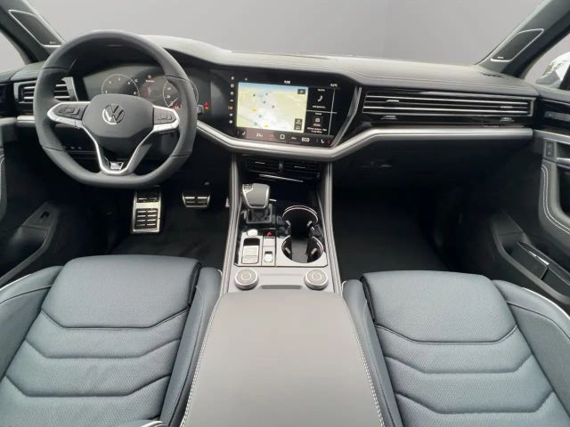 Volkswagen Touareg 4Motion R-Line