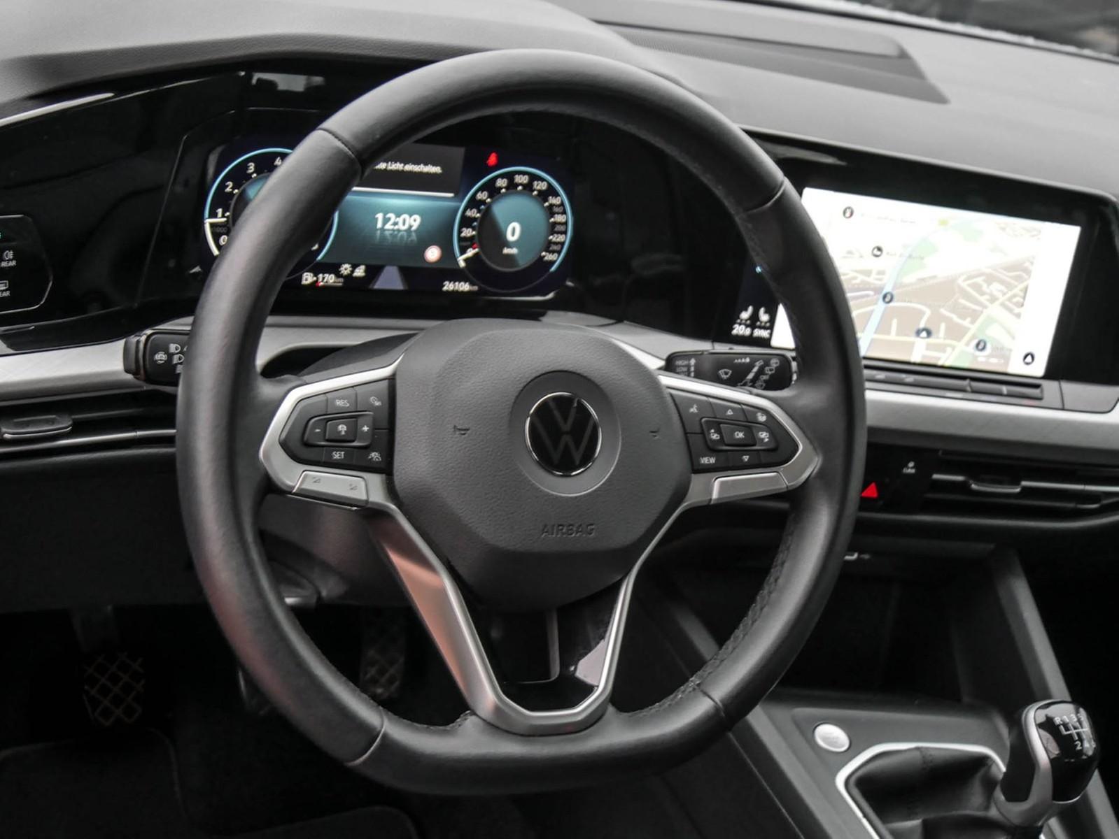 Volkswagen Golf 1.5 TSI Golf VIII Life