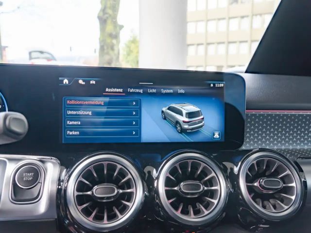 Mercedes-Benz EQB 300 4MATIC Progressive