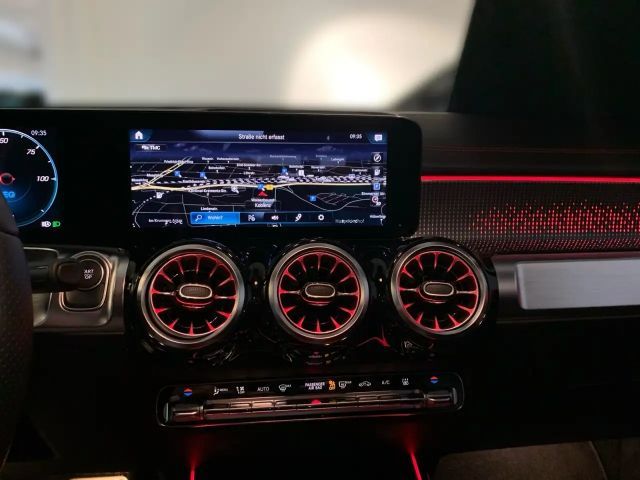 Mercedes-Benz EQB 250 AMG Line