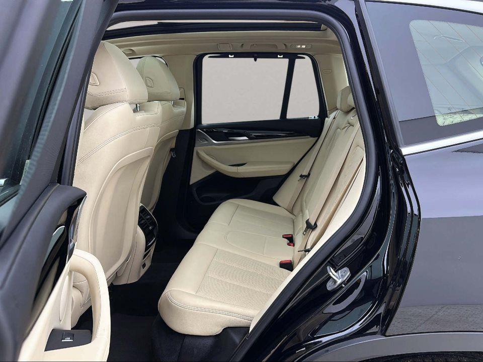 BMW X3 xDrive30e